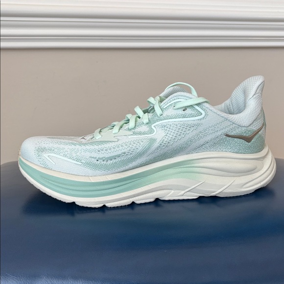 Hoka Clifton 10 - Sea Glass / Jadeite - Picture 5 of 11